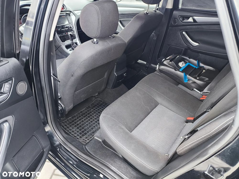 Ford Mondeo 2.0 TDCi Trend MPS6 - 17