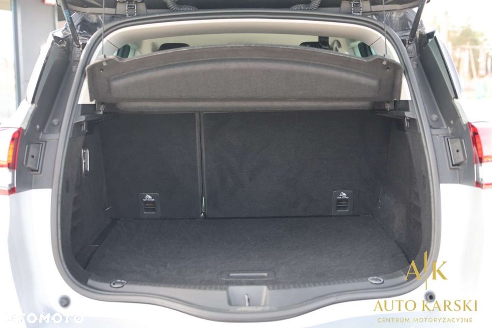 Renault Scenic - 19