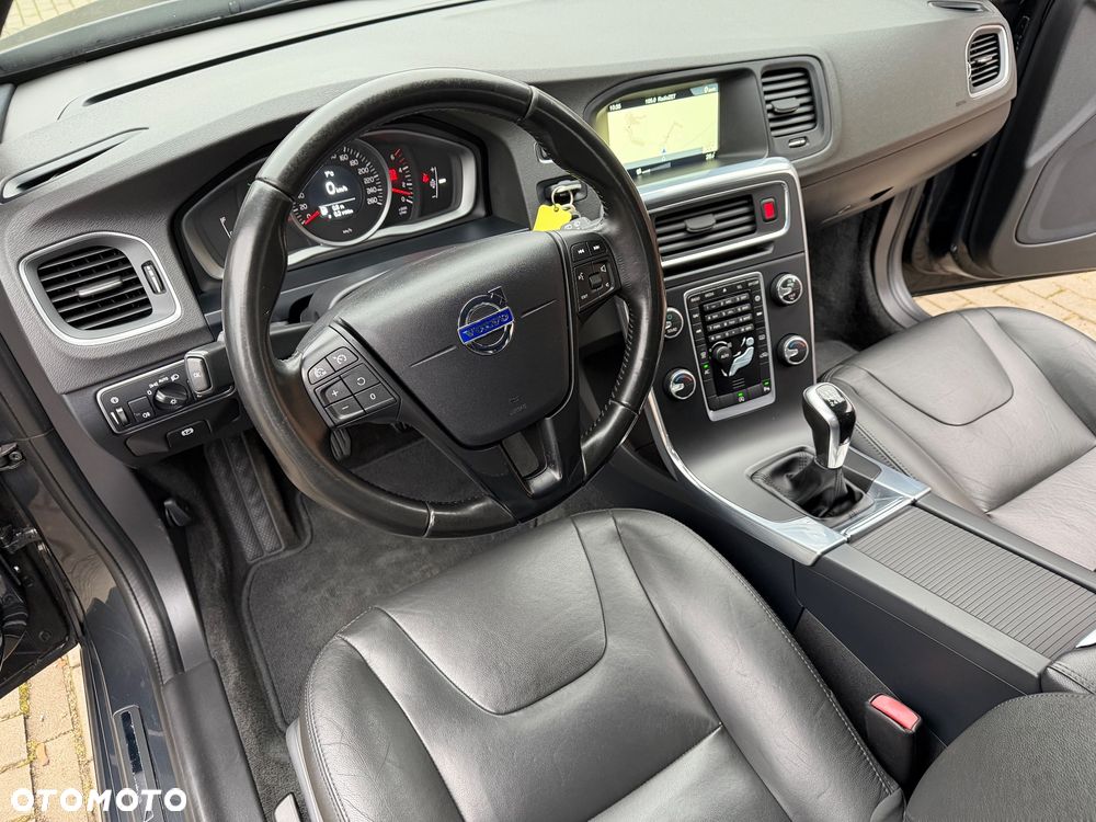 Volvo V60 D2 Drive-E Kinetic - 4