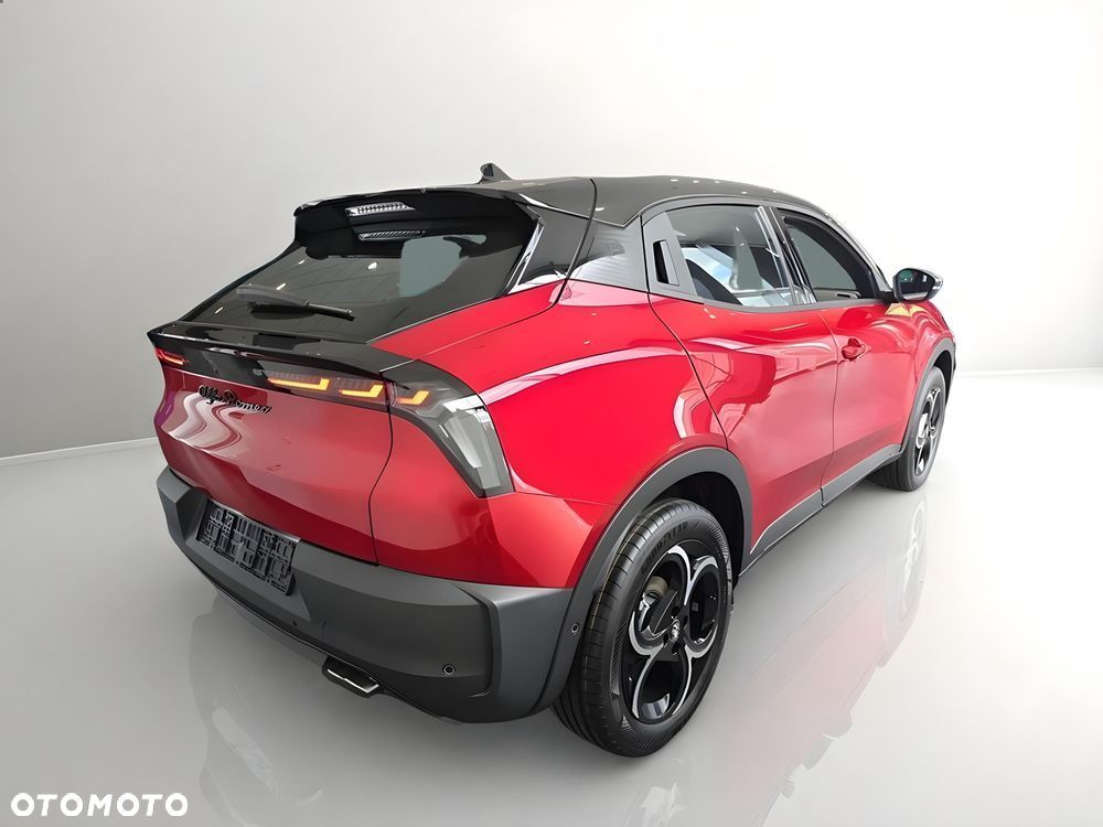 Alfa Romeo Junior 1.2 mHEV Ibrida Q4 eDCT - 3