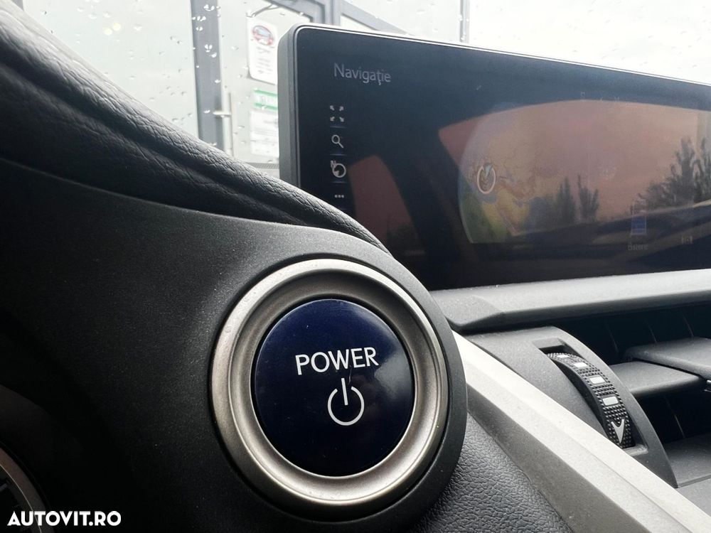 Lexus Seria NX - 20