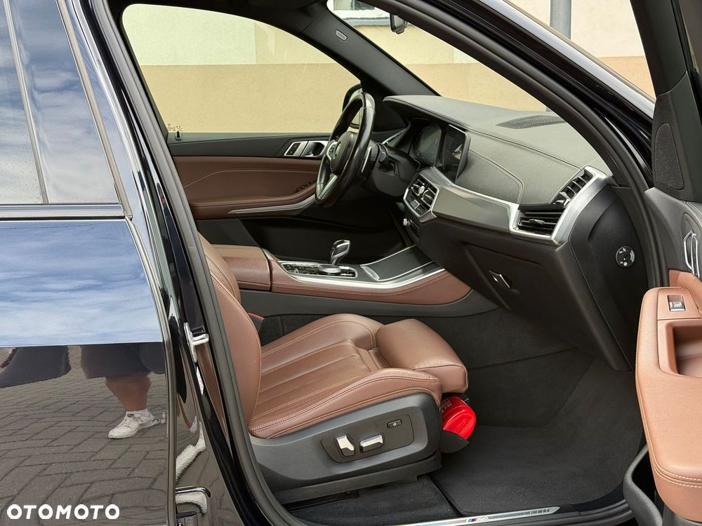 BMW X5 xDrive40i mHEV - 9