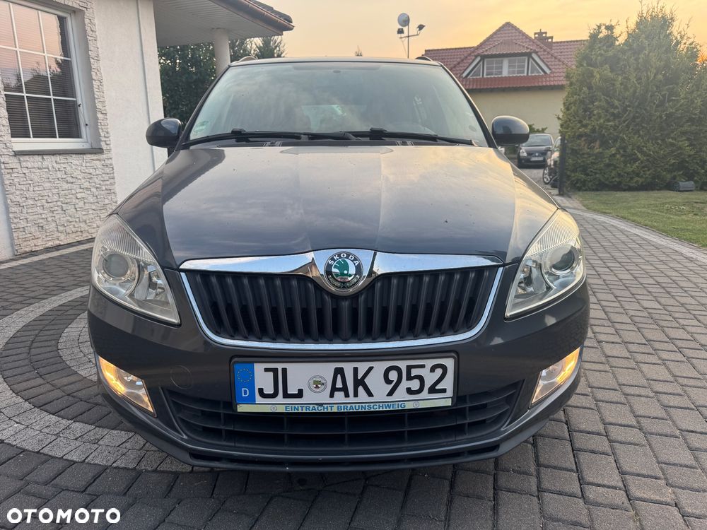 Skoda Fabia 1.2 TSI Ambiente - 2