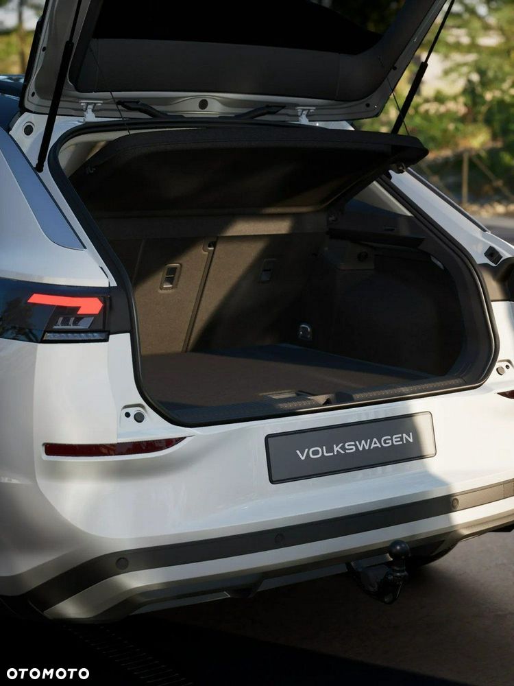 Volkswagen T-Roc - 17
