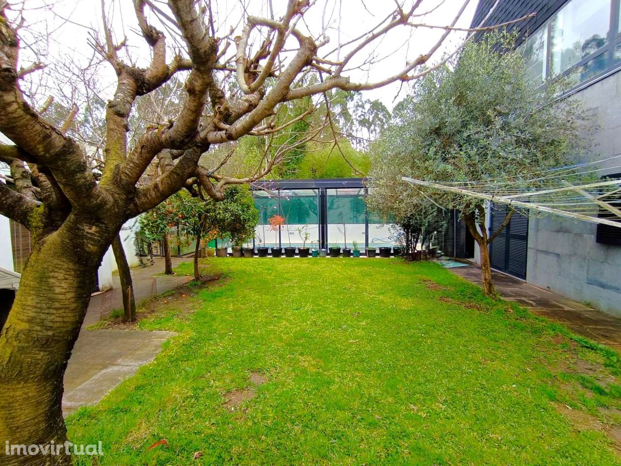 Moradia T5 c/ jardim e piscina em Aveleda, Vila do Conde - Grande imagem: 2/43