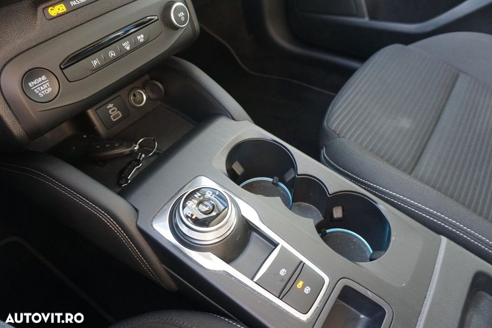 Ford Focus - 8