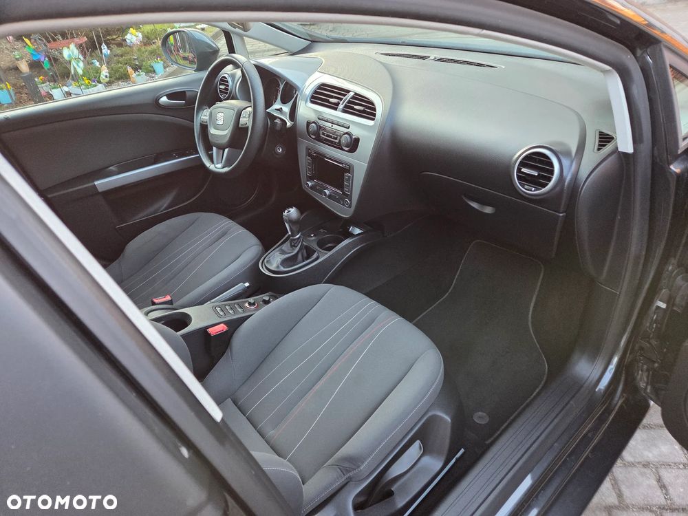 Seat Leon 1.2 TSI Ecomotive Reference Copa - 34