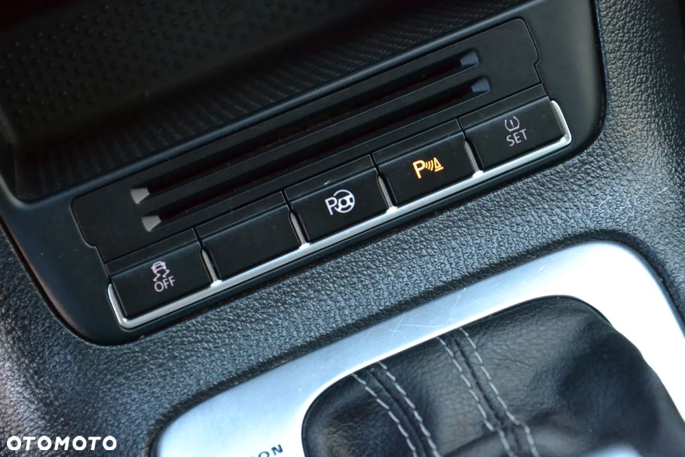 Volkswagen Tiguan 2.0 TDI DPF 4Motion DSG Team - 21