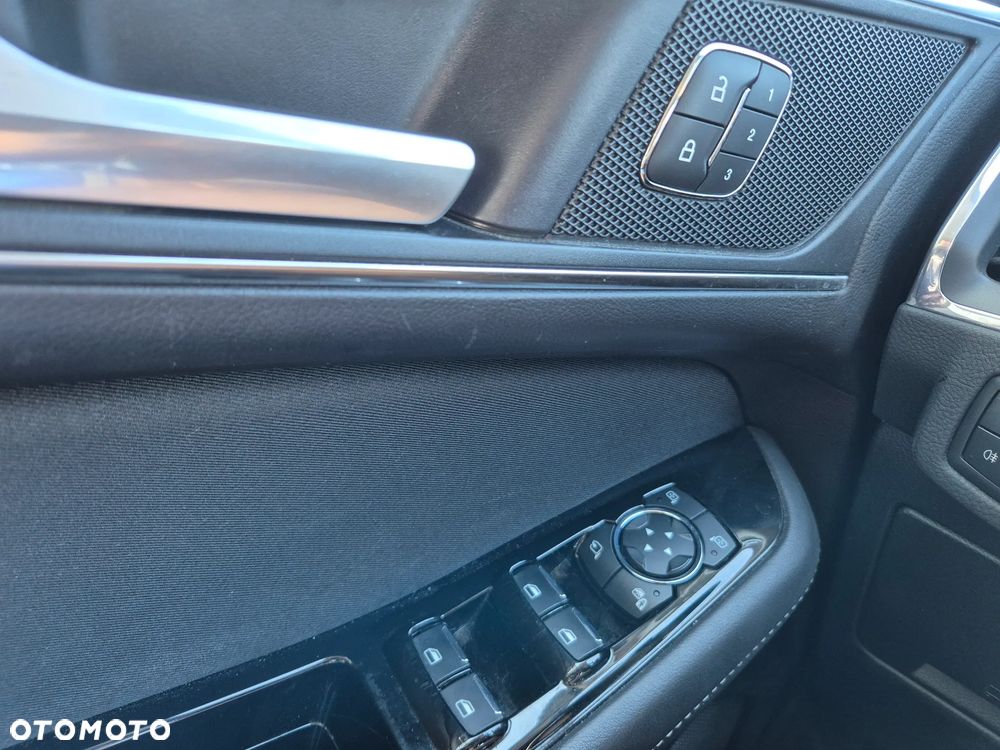 Ford Galaxy 2.0 EcoBlue Titanium - 12