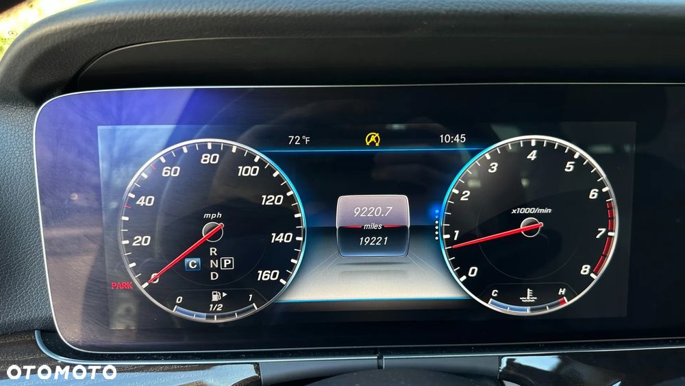 Mercedes-Benz Klasa E - 16