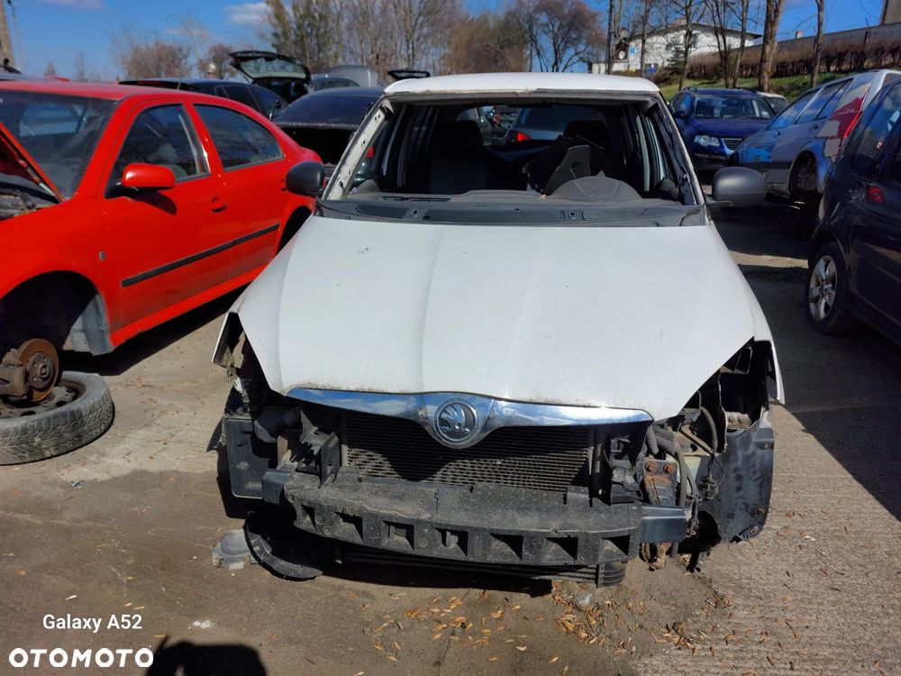 Maska SKODA FABIA 2  1,6D 14R, lampy,zderzaki,drzwi,klapa.... - 1