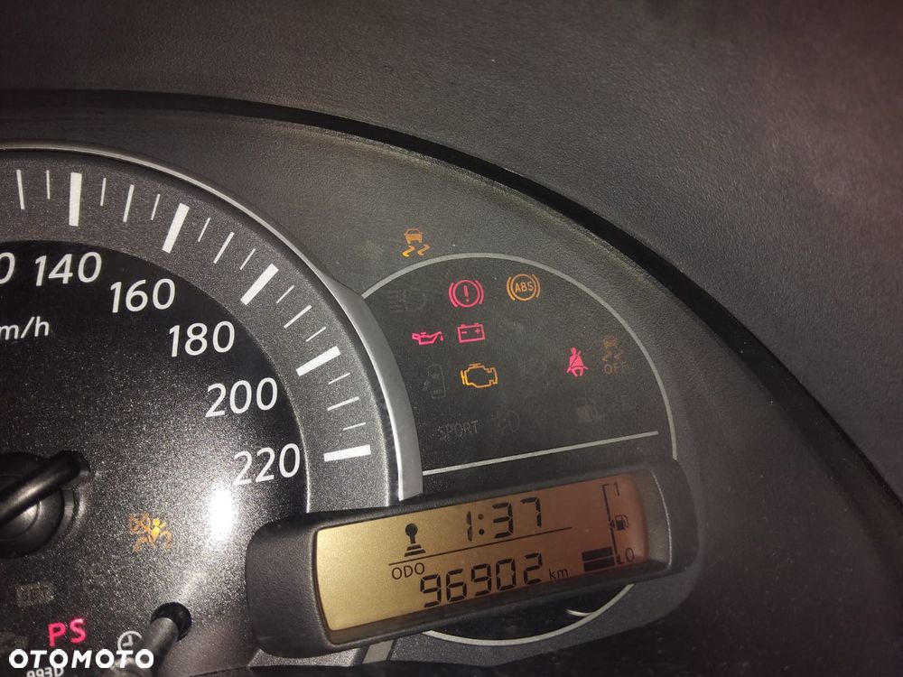 Nissan Micra 1.2 Style Edition - 9