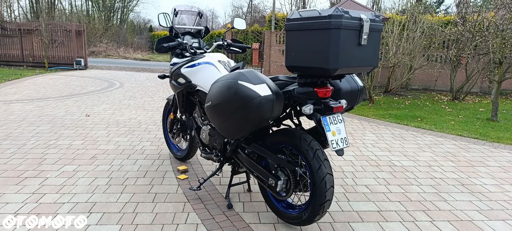 Suzuki V-STROM - 5