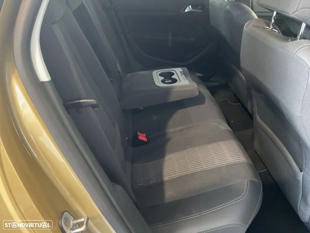 Peugeot 308 SW 1.2 PureTech Allure - 9