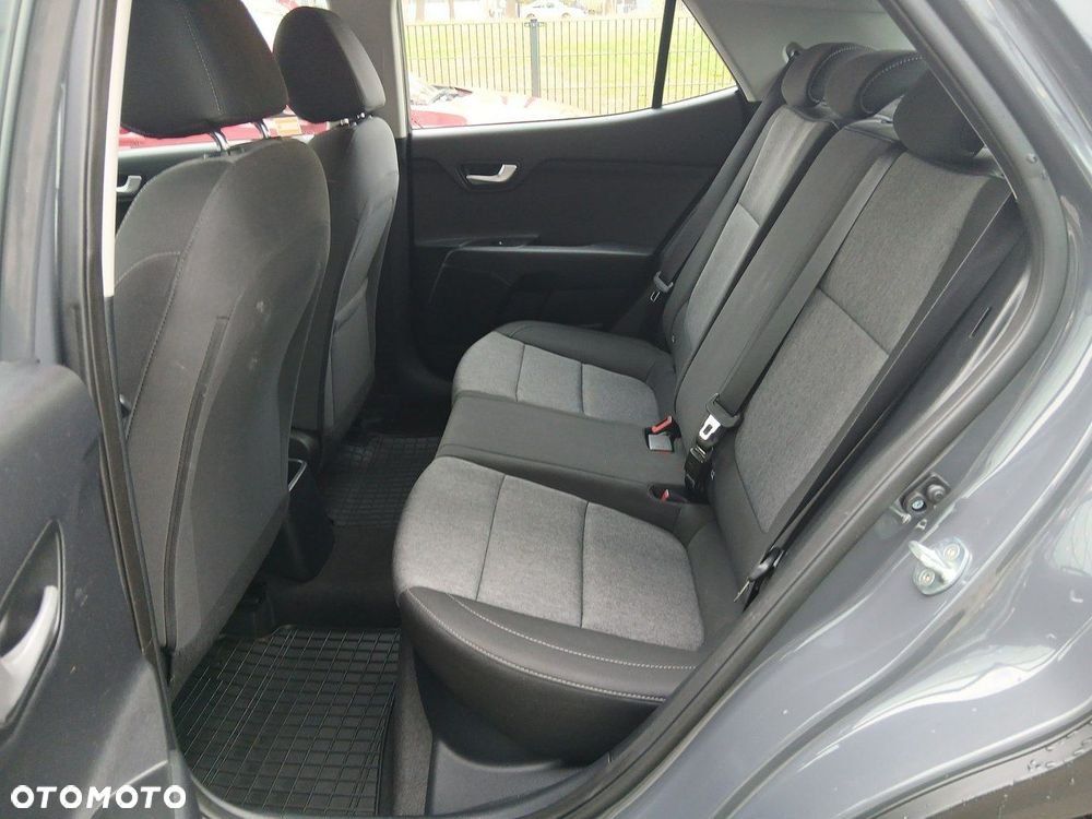Kia Stonic - 17
