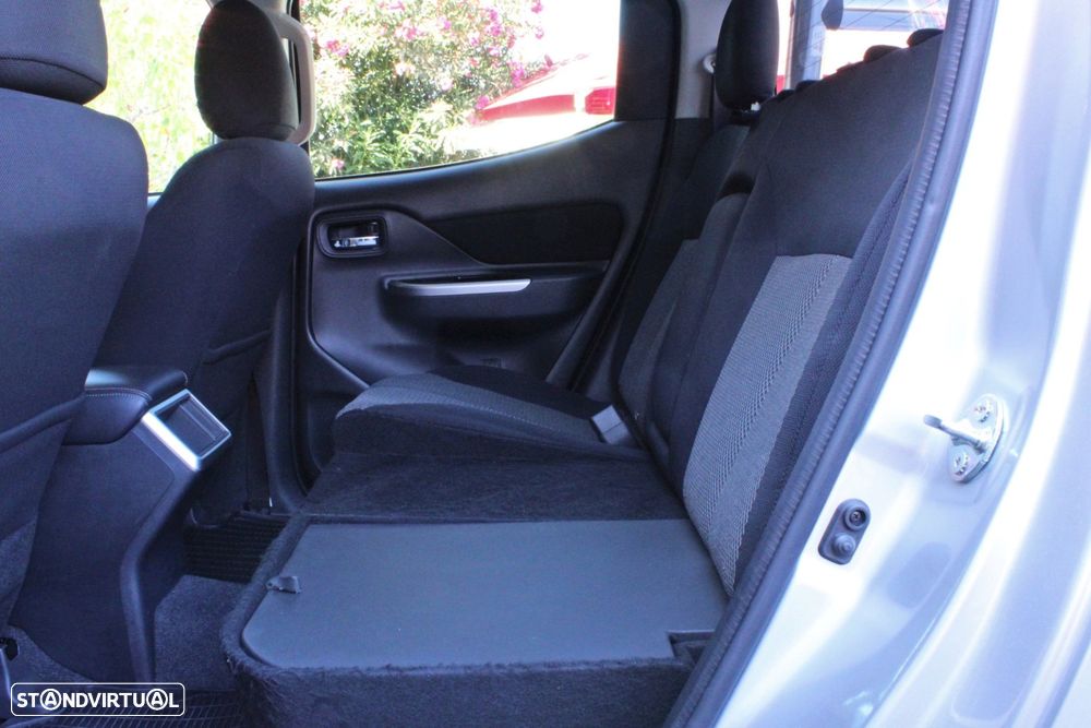 Mitsubishi L200 2.3 DI-D Space Cab Invite 4WD - 21
