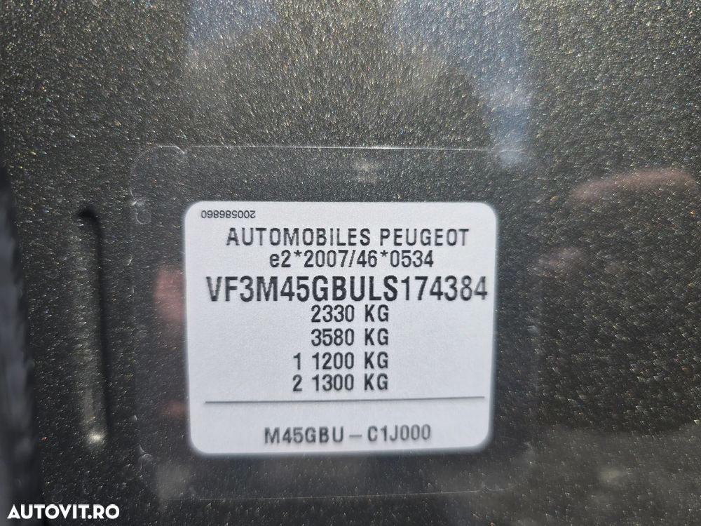Peugeot 3008 PHEV 300 EAT8 4X4 GT - 30
