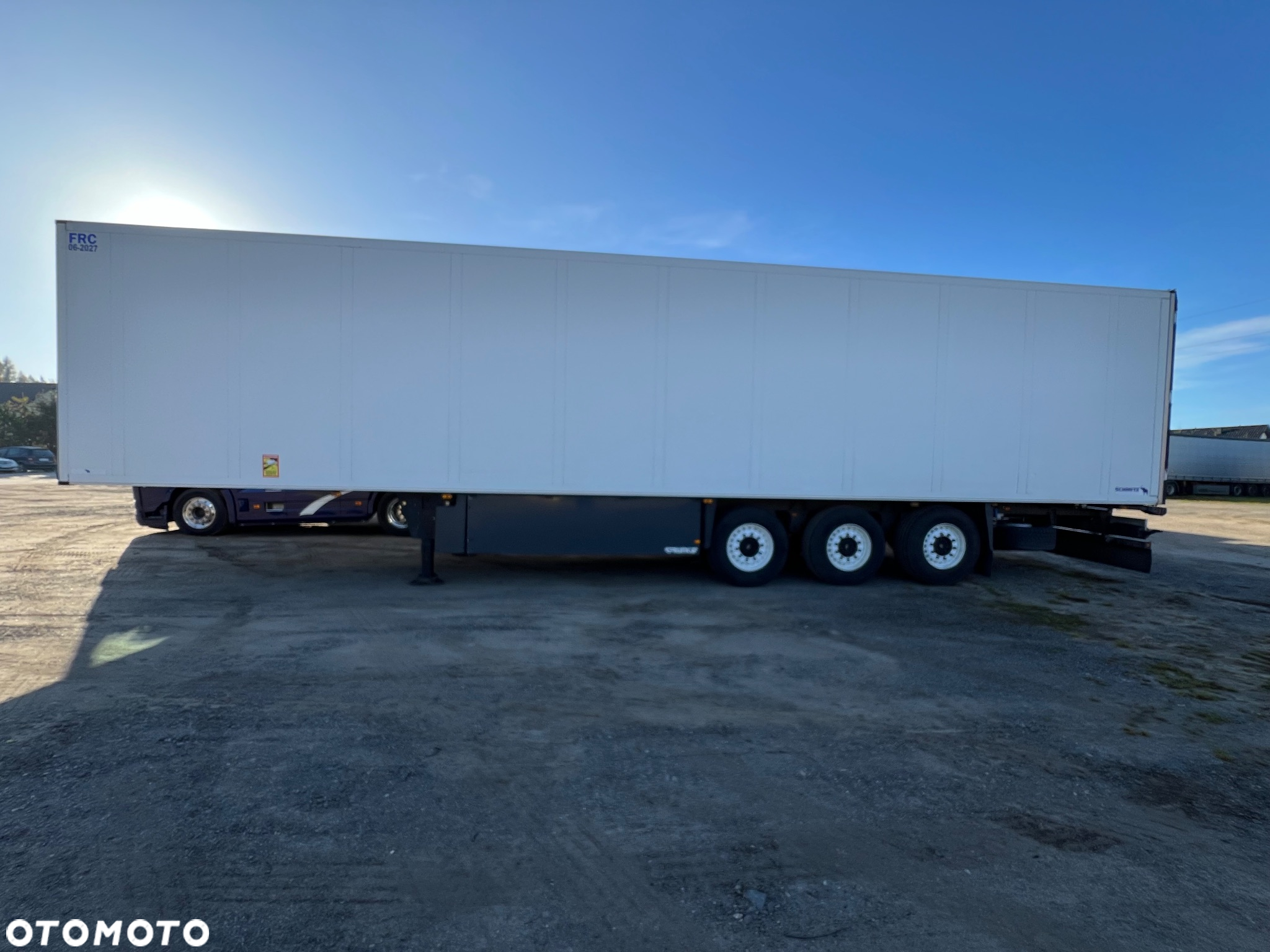 Schmitz Cargobull - 3