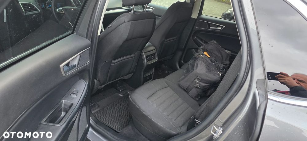 Ford Edge - 26
