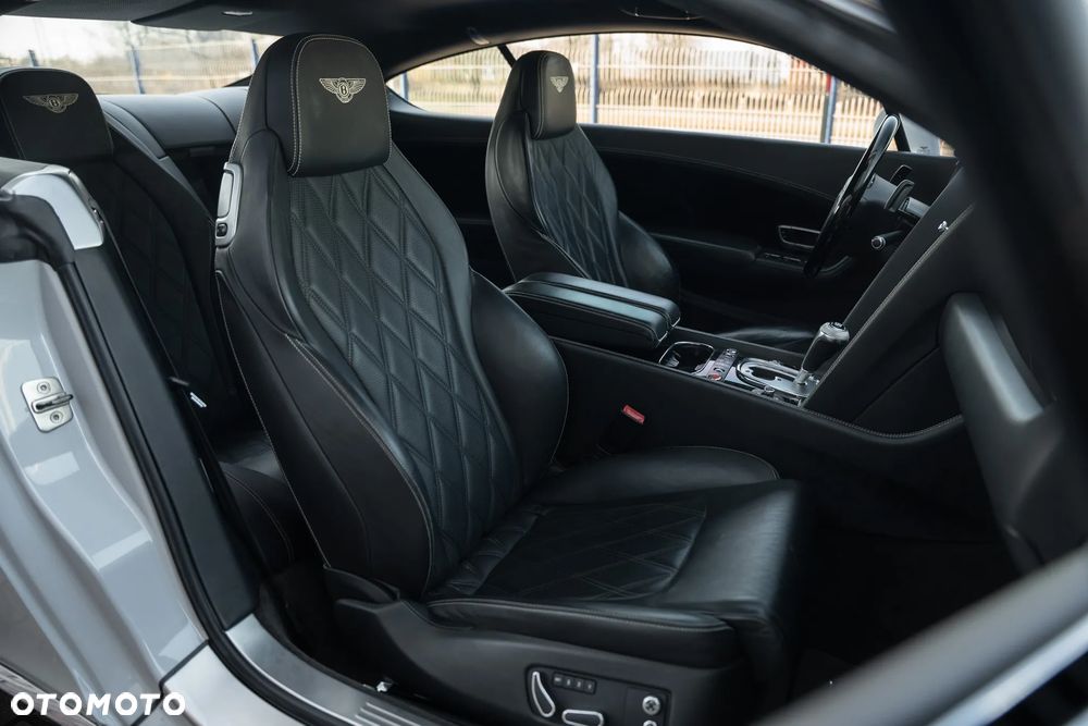 Bentley Continental GT Speed - 23