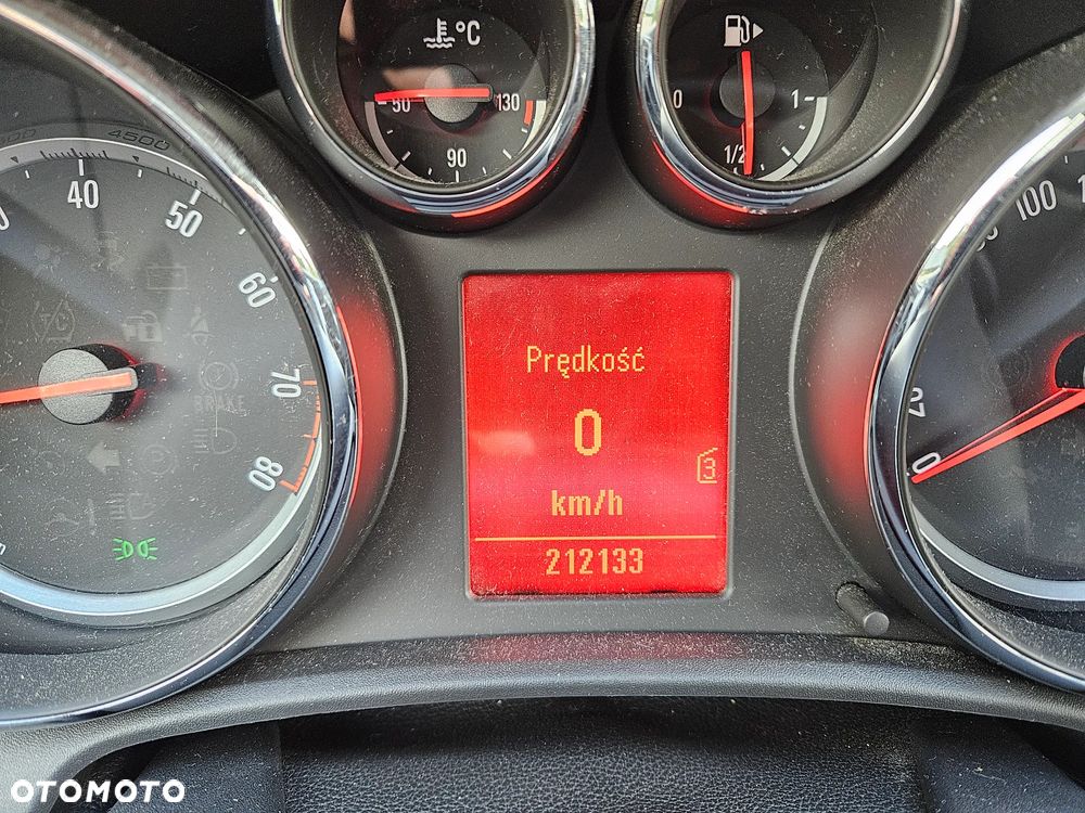 Opel Astra 1.4 Turbo Sports Tourer - 13