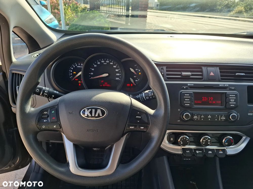 Kia Rio 1.2 Edition 7 - 16