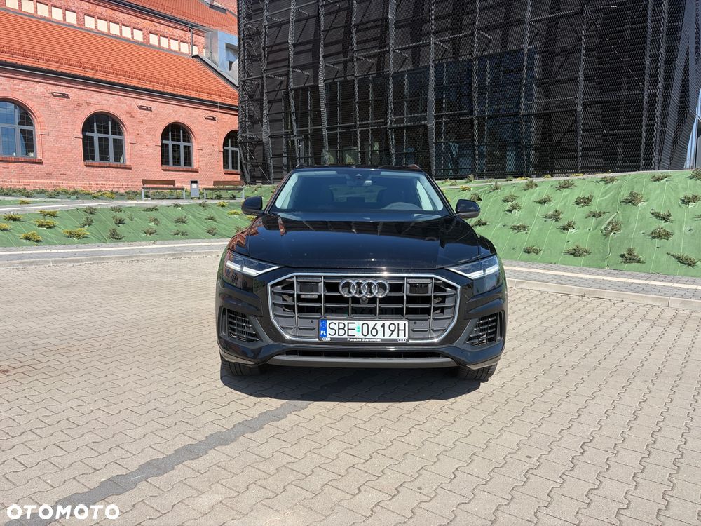 Audi Q8 55 TFSI quattro tiptronic competition plus - 2