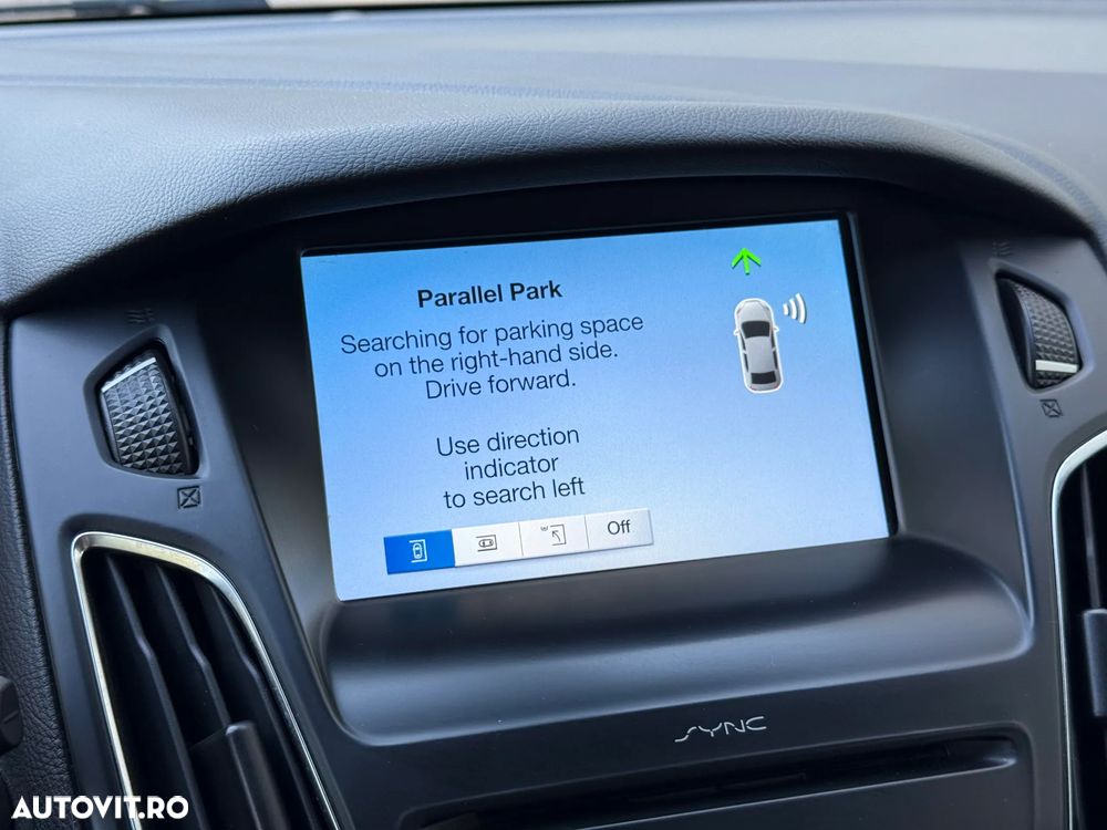 Ford Focus 1.5 Ecoboost Titanium Business - 20