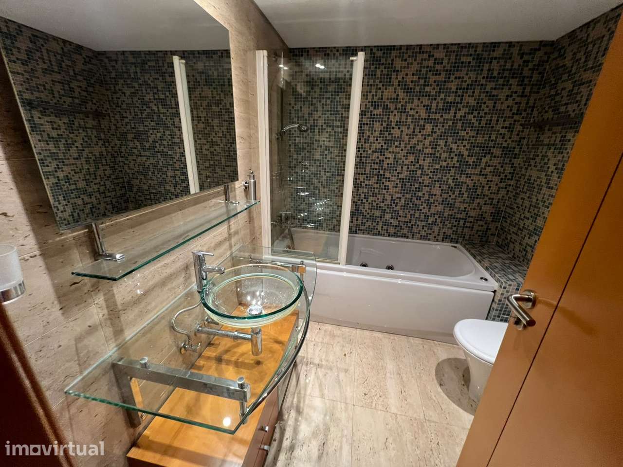 ARRENDA-SE APARTAMENTO T4 – COLINAS DO CRUZEIRO - Grande imagem: 5/22
