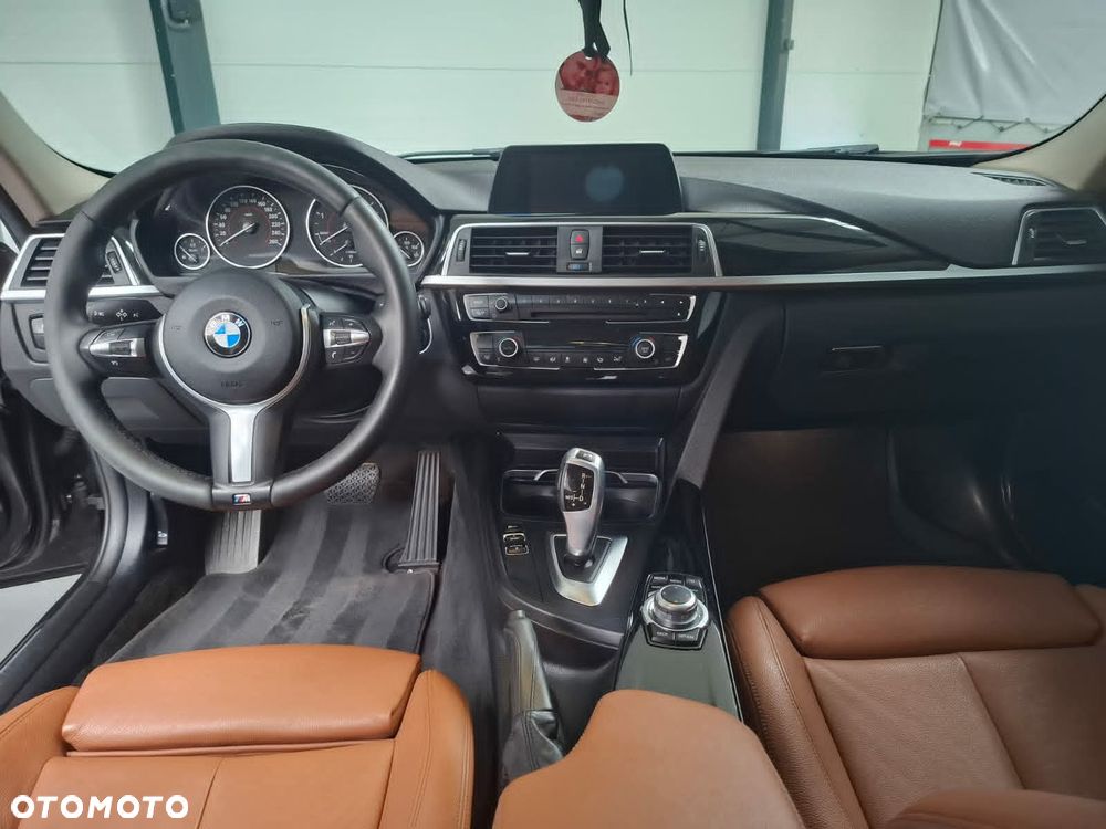 BMW Seria 3 318d - 9