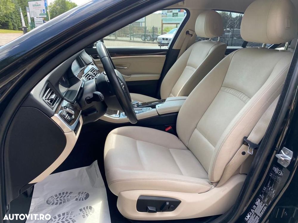 BMW Seria 5 525d xDrive - 15