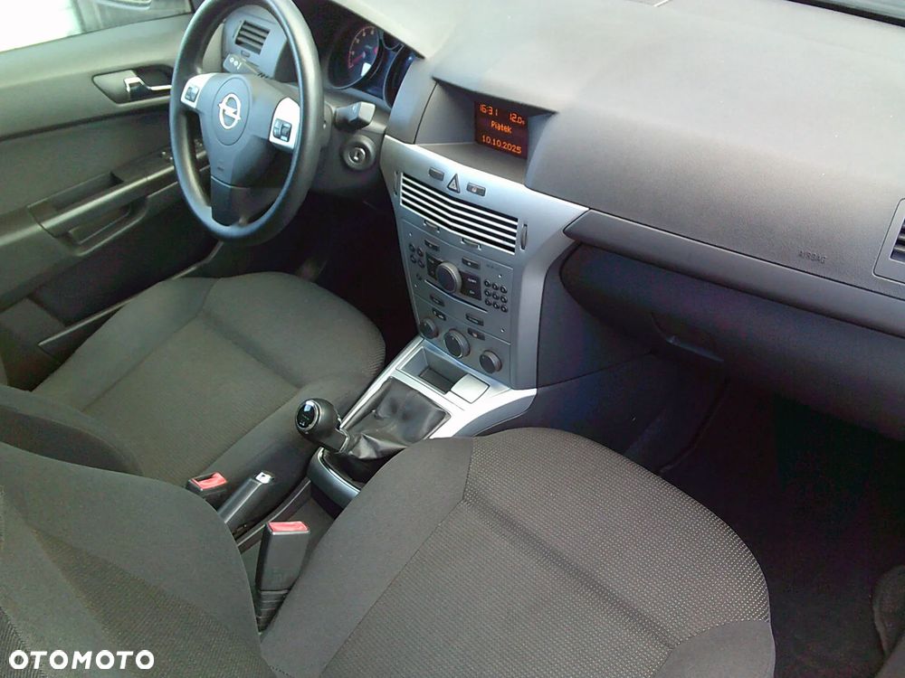 Opel Astra 1.4 Edition - 9