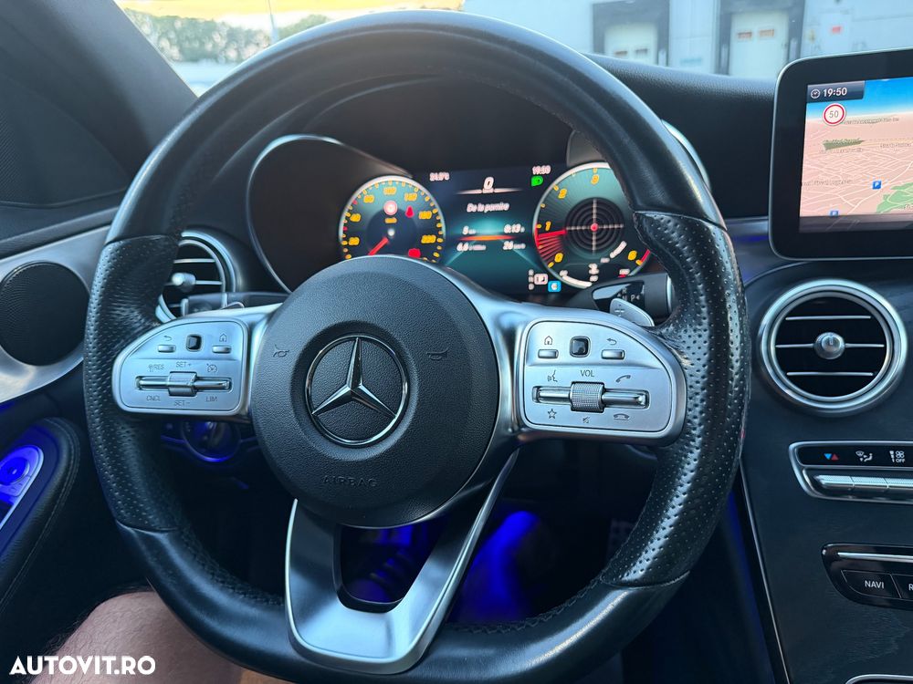 Mercedes-Benz C - 13
