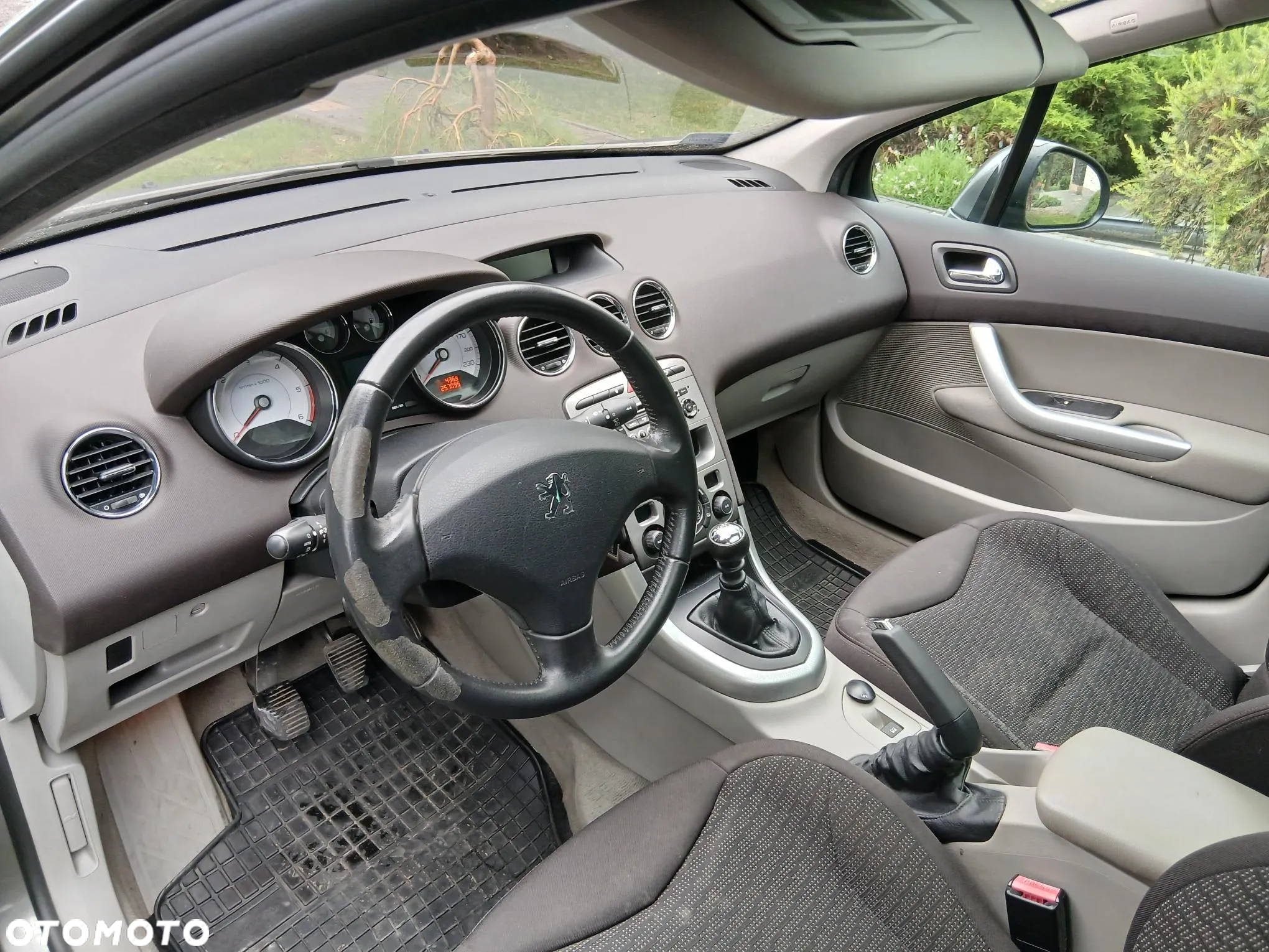 Peugeot 308 HDi FAP 110 Premium - 12