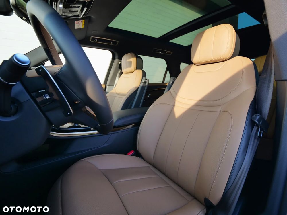 Land Rover Range Rover Sport S 3.0 D300 mHEV Dynamic HSE - 31