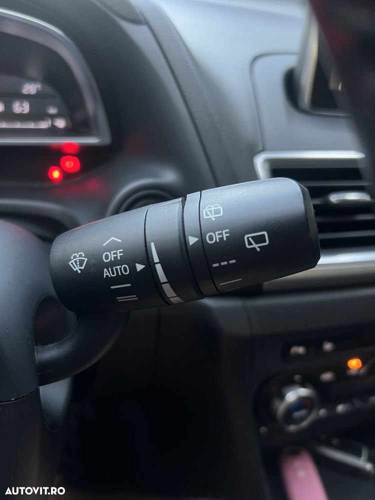 Mazda 3 G120 Revolution - 15