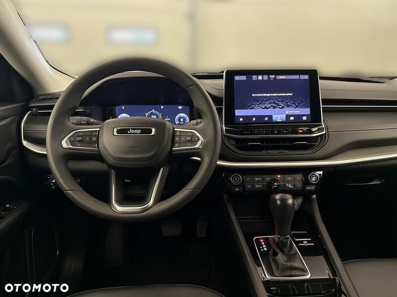 Jeep Compass - 13
