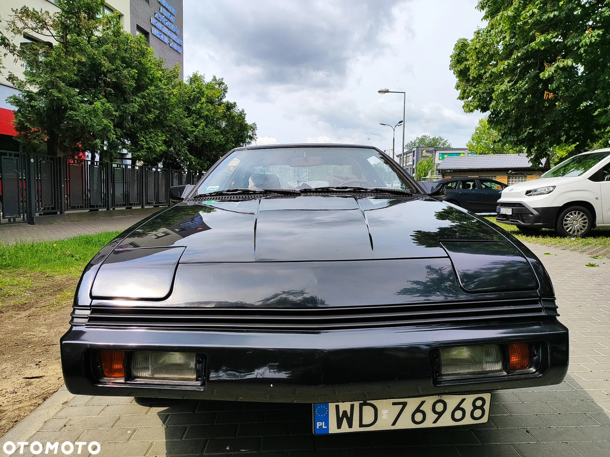 Mitsubishi Starion - 9