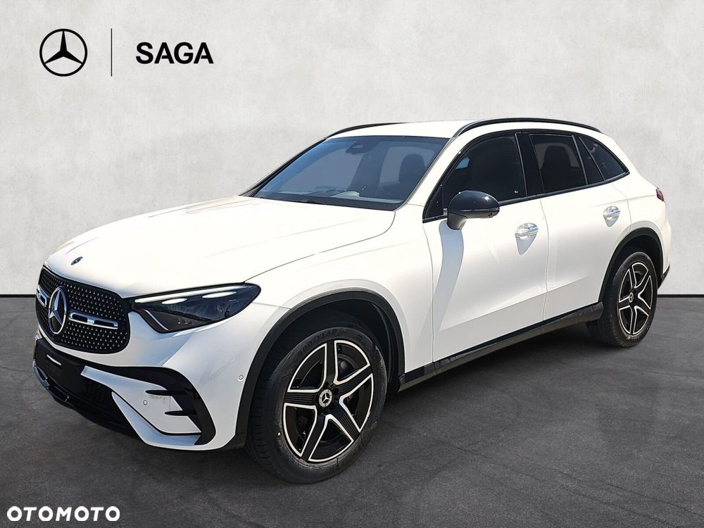 Mercedes-Benz GLA - 2