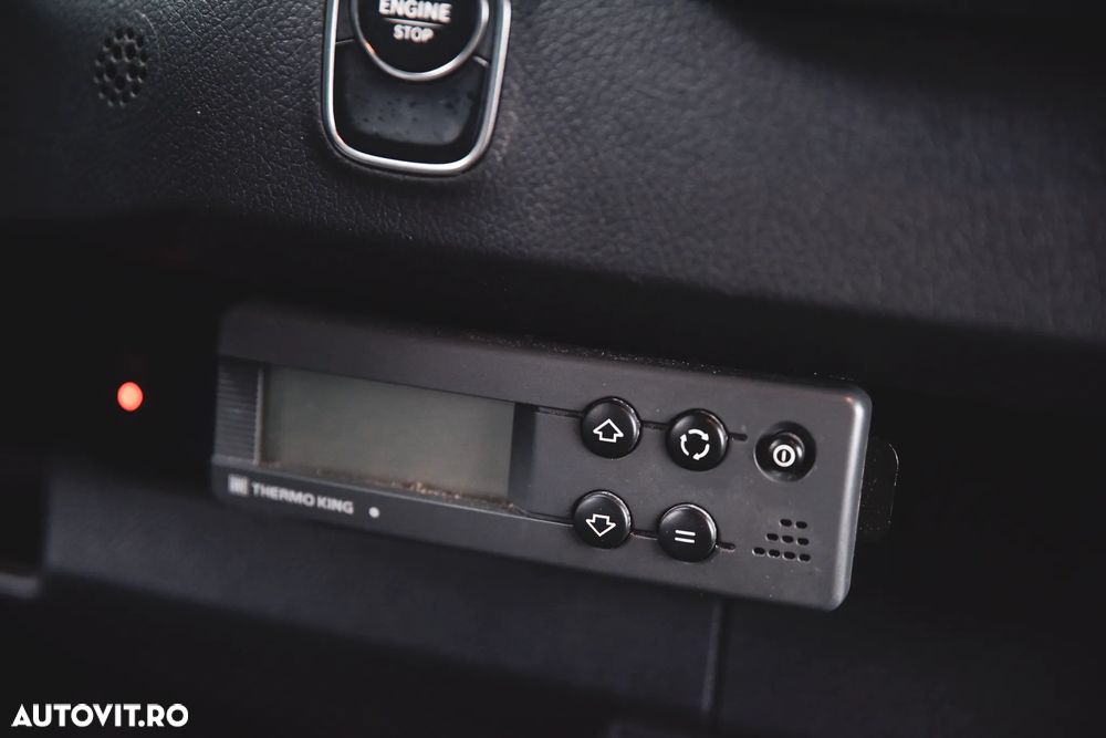 Mercedes-Benz SPRINTER - 12