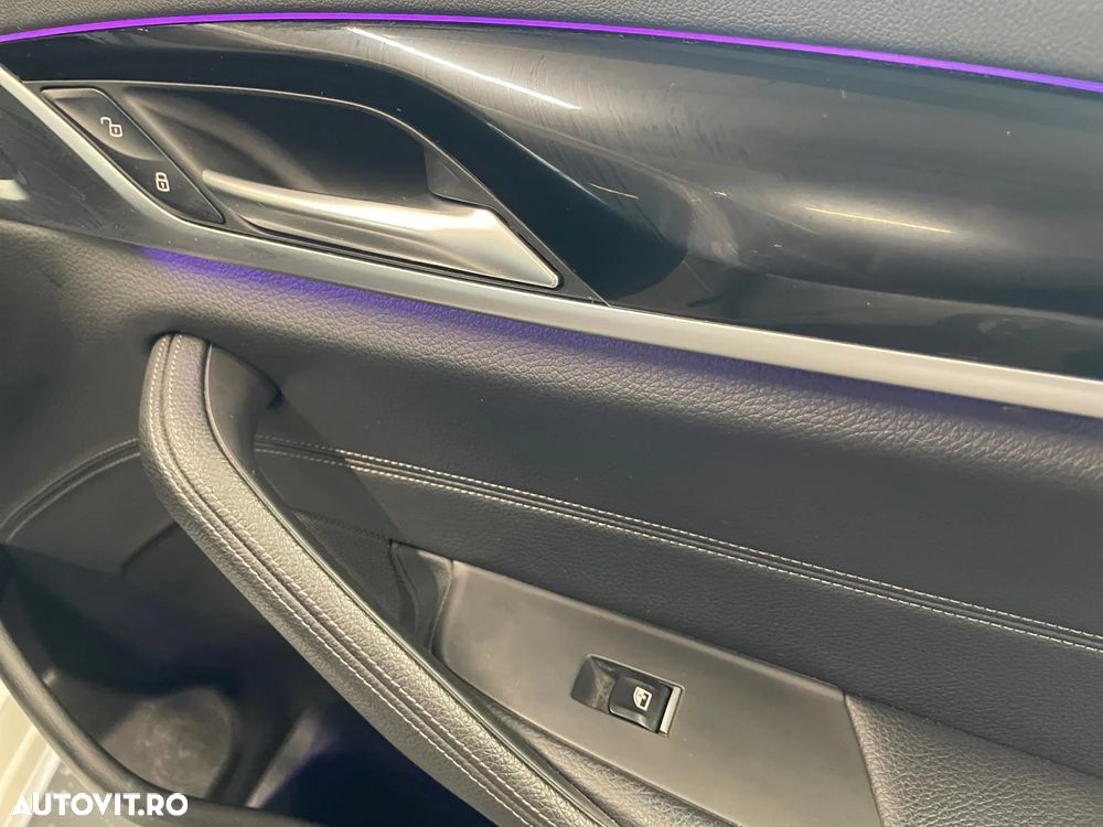 BMW Seria 5 520i AT - 16