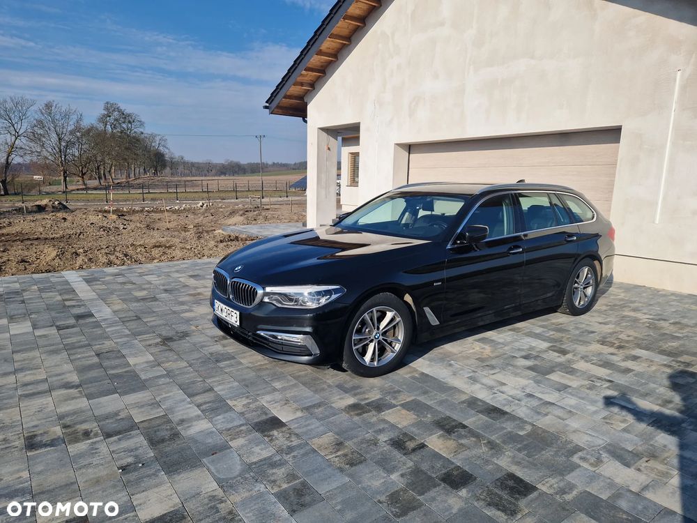 BMW Seria 5 530d xDrive Touring Luxury Line - 14