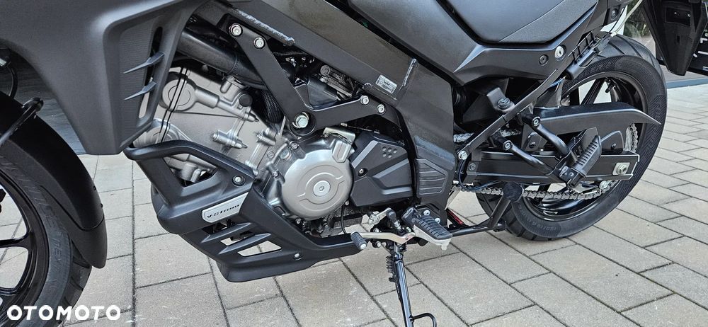 Suzuki DL - 8