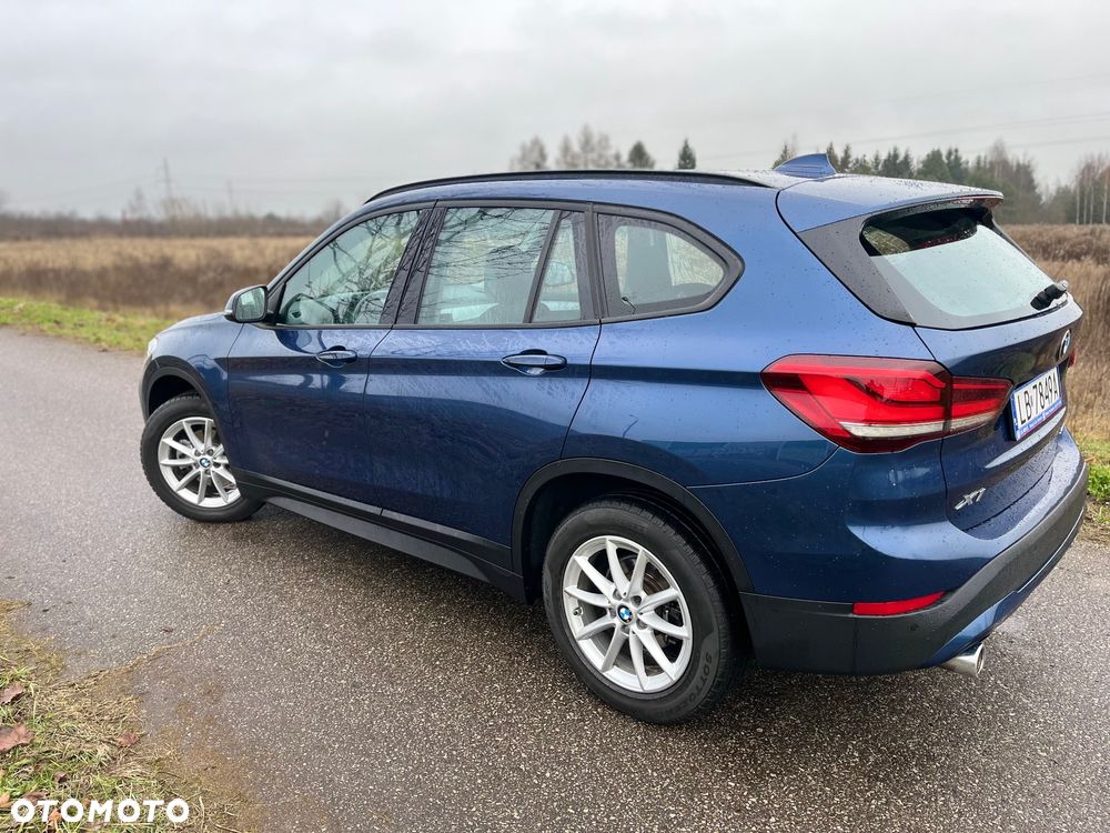 BMW X1 sDrive18d Business Edition - 12