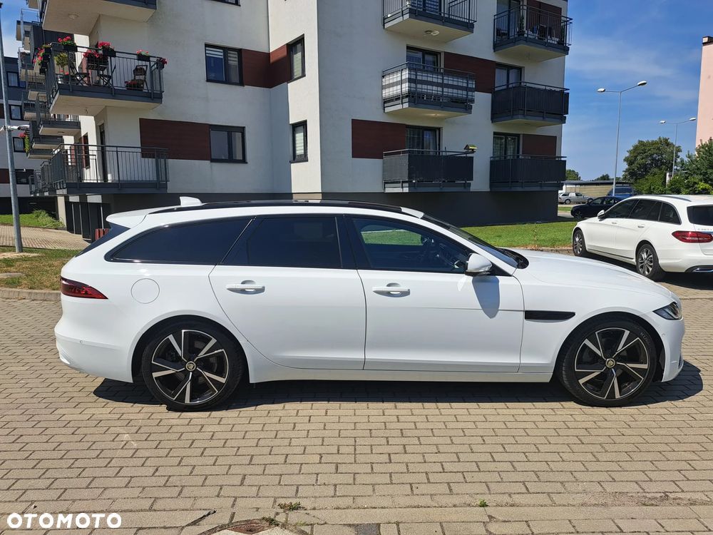 Jaguar XF D200 R-Dynamic S - 24