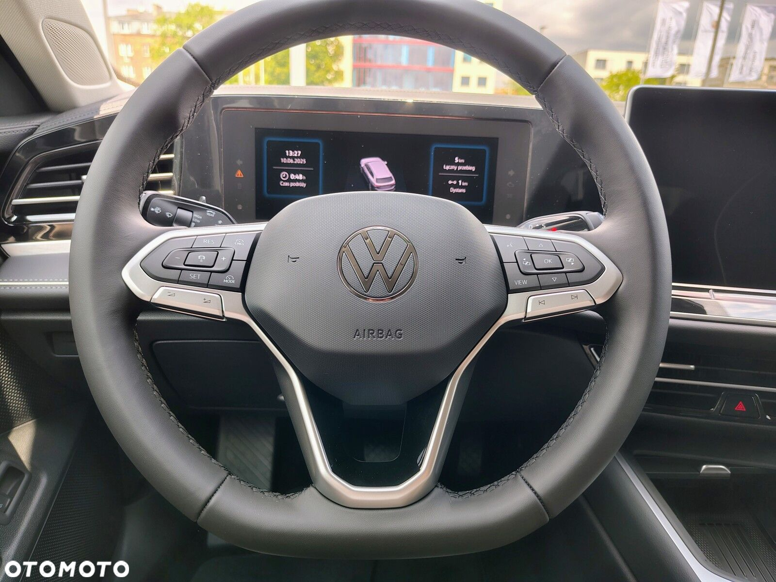 Volkswagen Passat - 15
