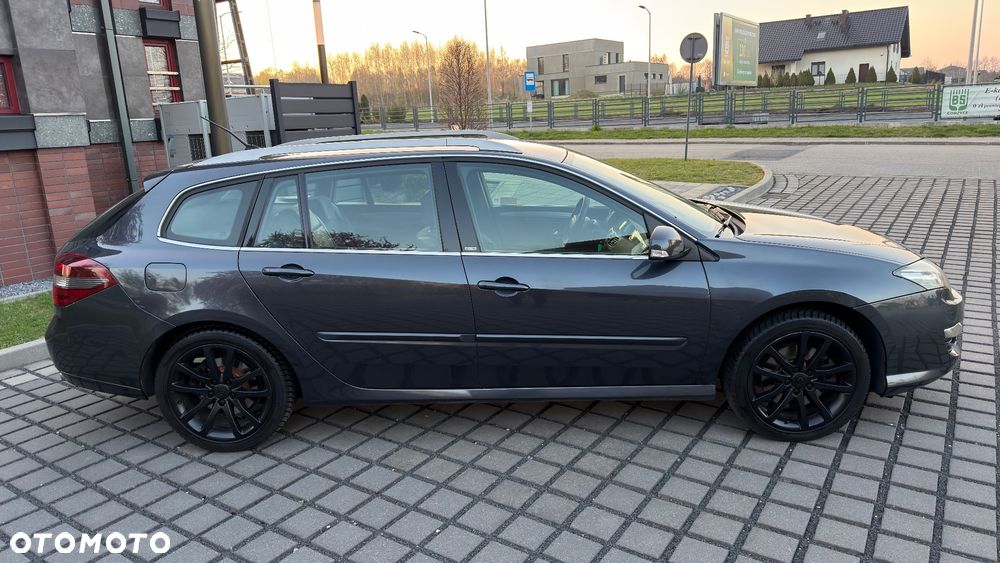 Renault Laguna 2.0 dCi Tech Run - 10