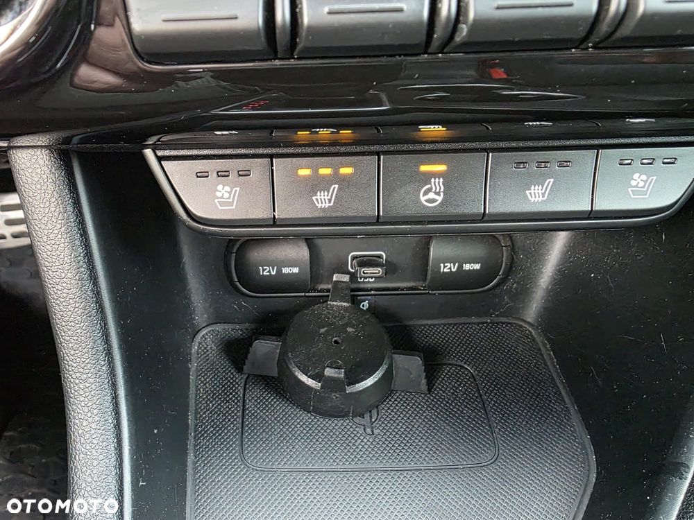 Kia Sportage 1.6 T-GDI AWD DCT GT LINE - 22