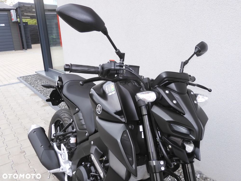 Yamaha MT - 3