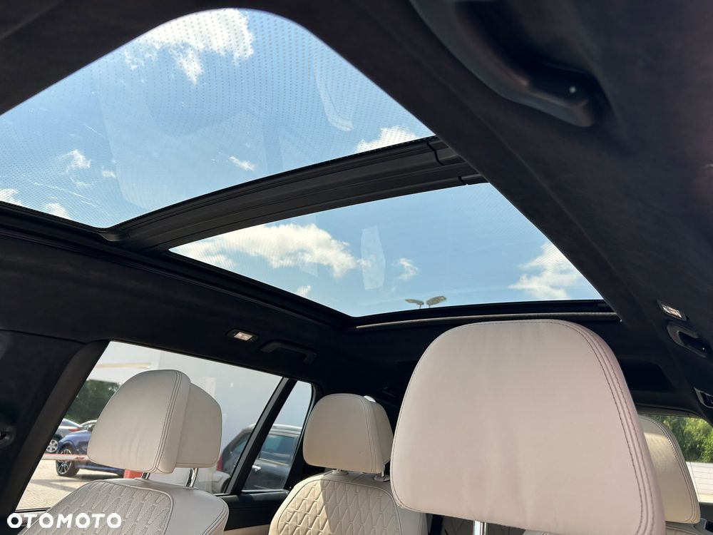 BMW X7 M50d sport - 16